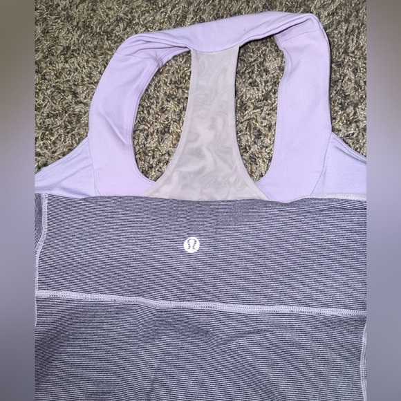 Lululemon Scoop Neck Tank Lilac Heathered Wide Strap size 10 - Picture 6 of 7